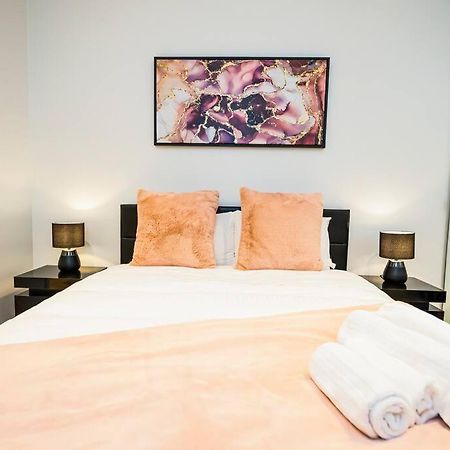 Luxe Haven - 42Nd Floor Panoramic City Views ملبورن المظهر الخارجي الصورة