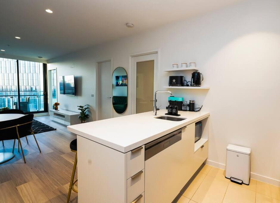 Luxe Haven - 42Nd Floor Panoramic City Views ملبورن المظهر الخارجي الصورة